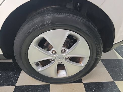 Used 2015 Kia Soul FWD image 7