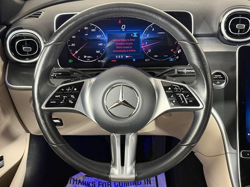 Used 2025 Mercedes-Benz C 300 4MATIC Sedan image 37