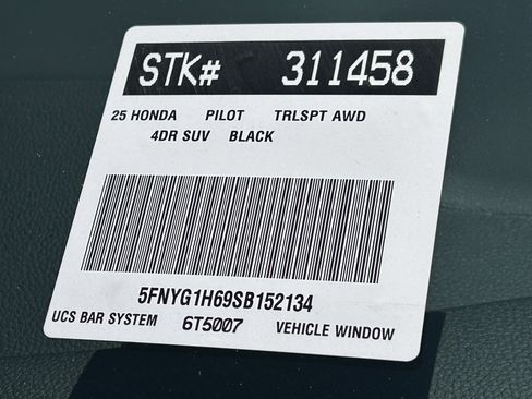 New 2025 Honda Pilot TrailSport image 22