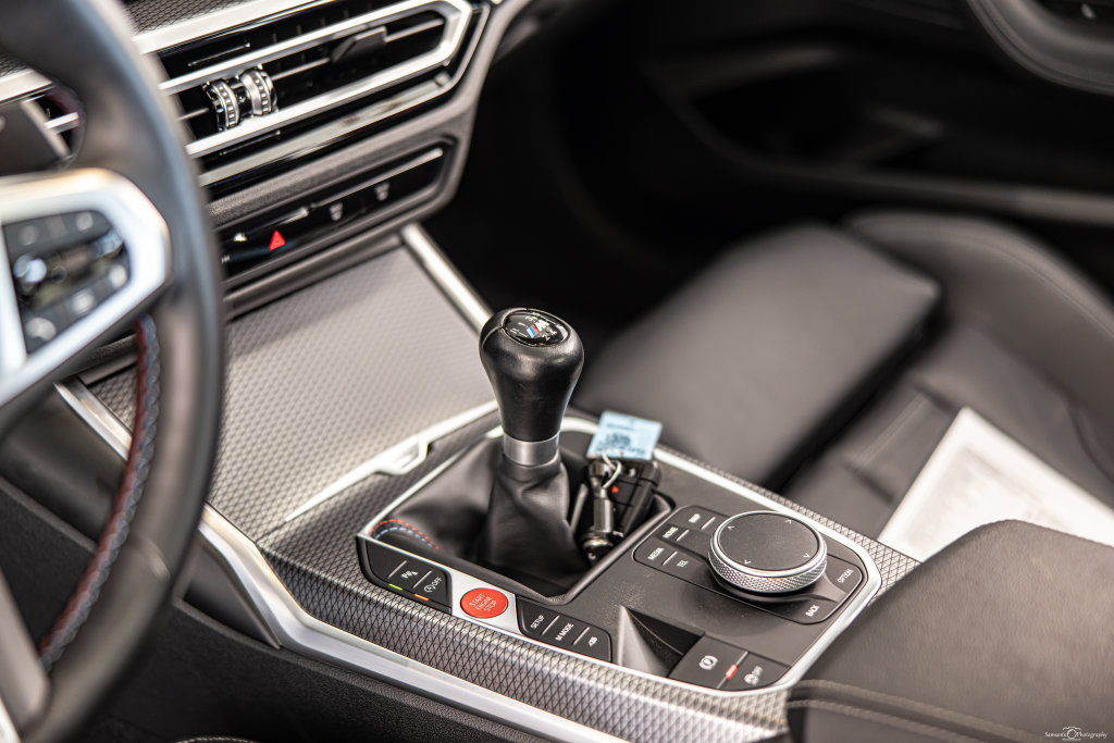 Used 2024 BMW M2 w/ Lighting Package RWD image 21