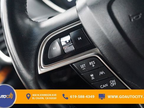 Used 2019 Lincoln Nautilus Reserve w/ Ultimate Package image 22