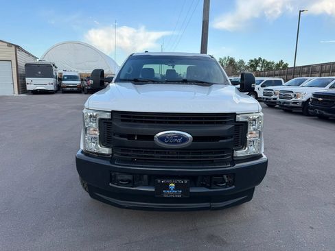 Used 2018 Ford F250 XL w/ Power Equipment Group AWD/4WD image 12
