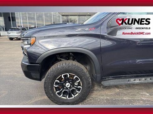 Used 2023 Chevrolet Silverado 1500 ZR2 w/ Technology Package AWD/4WD image 18