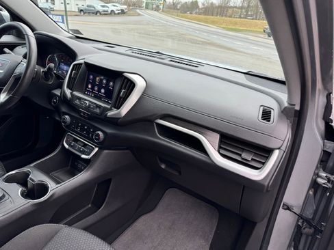 Used 2023 GMC Terrain SLE image 44