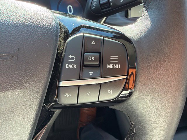 Used 2023 Ford Escape SE w/ PHEV Premium Package FWD image 10