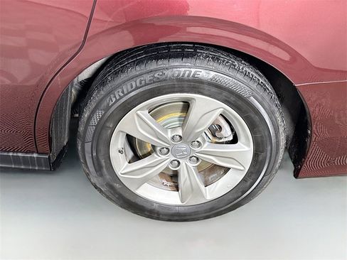 Used 2019 Honda Odyssey EX image 34