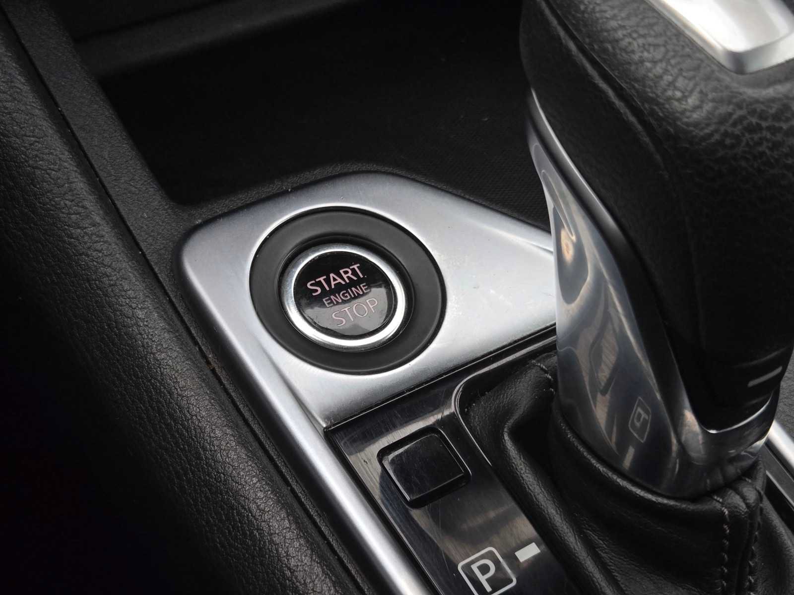 Used 2023 Nissan Sentra SV FWD image 17