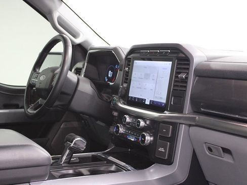 Used 2023 Ford F150 Lariat w/ Max Trailer Tow Package image 32