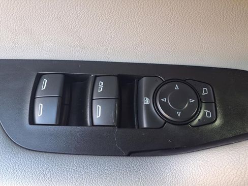 Used 2022 Chevrolet Blazer LT image 12