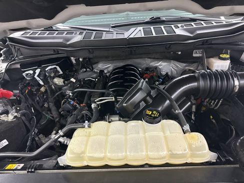 Used 2021 Ford F150 Lariat image 18