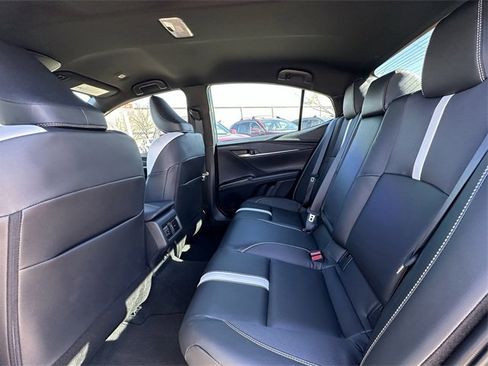 New 2026 Toyota Camry SE w/ Convenience Package image 25