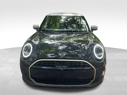 Certified 2025 MINI Cooper S image 4
