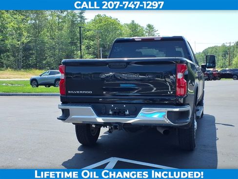 Used 2025 Chevrolet Silverado 2500 LT w/ Convenience Package AWD/4WD image 6