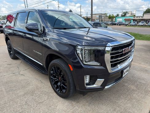 Used 2023 GMC Yukon XL SLT RWD image 7