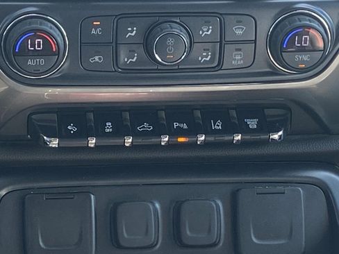 Used 2018 Chevrolet Silverado 3500 LTZ w/ Duramax Plus Package AWD/4WD image 10