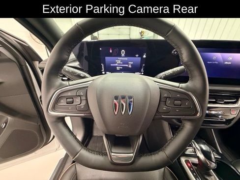 Used 2024 Buick Envista Avenir FWD image 9