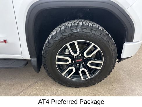 Used 2022 GMC Sierra 1500 AT4 w/ AT4 Preferred Package image 15