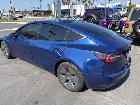 Used 2021 Tesla Model 3 Long Range AWD/4WD image 17