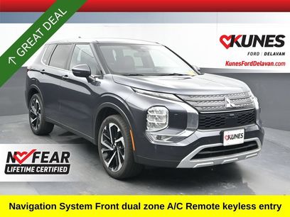 Used 2024 Mitsubishi Outlander SE