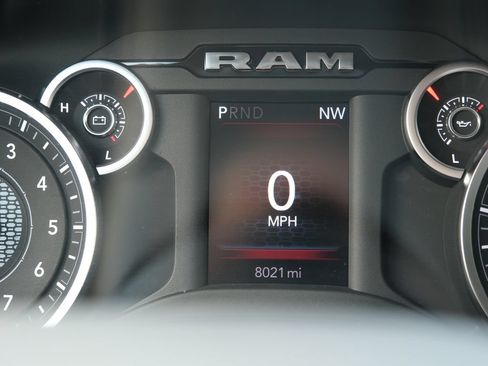 Used 2026 RAM 2500 Big Horn AWD/4WD image 4