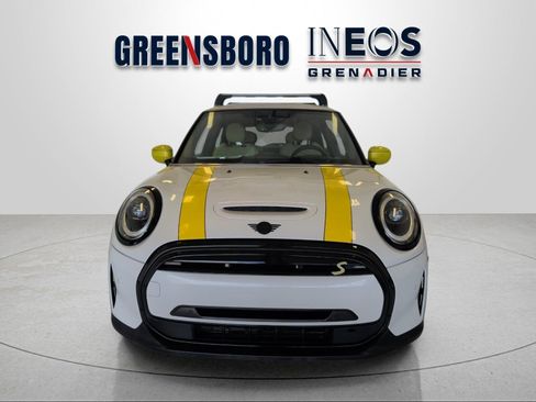 Used 2023 MINI Cooper SE FWD image 8