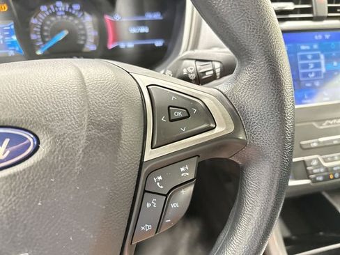 Used 2020 Ford Fusion SE FWD image 36