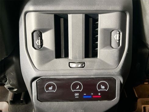 Certified 2025 BMW X3 xDrive30i w/ Convenience Package image 25