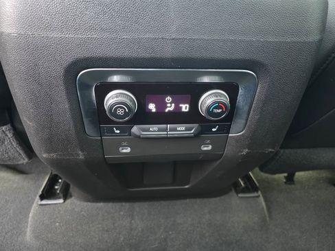 Used 2021 Chevrolet Tahoe RST w/ Luxury Package image 17