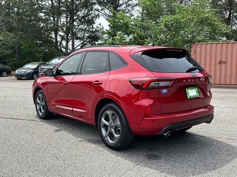 Used 2024 Ford Escape ST-Line w/ Tech Pack #1 FWD image 5