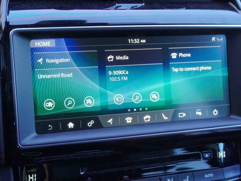 Used 2020 Jaguar F-PACE Checkered Flag image 25