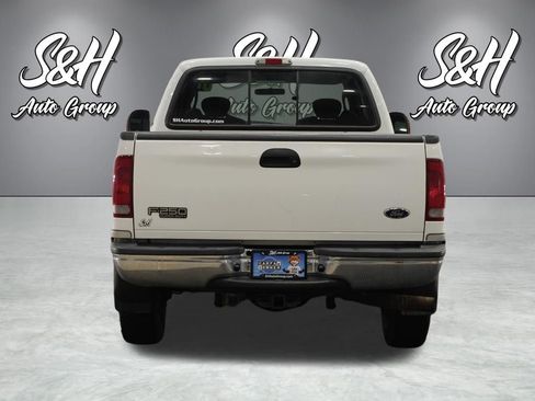 Used 2004 Ford F250 XLT AWD/4WD image 16
