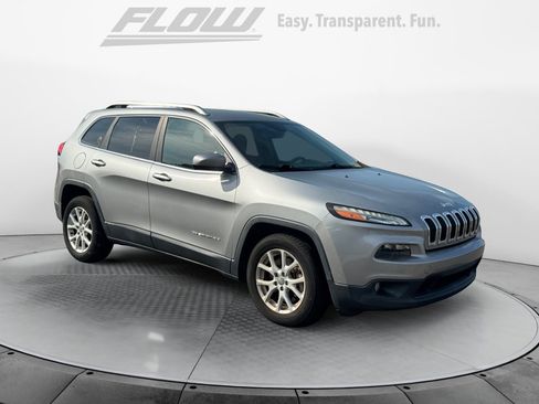 Used 2014 Jeep Cherokee Latitude w/ Cold Weather Group FWD image 1