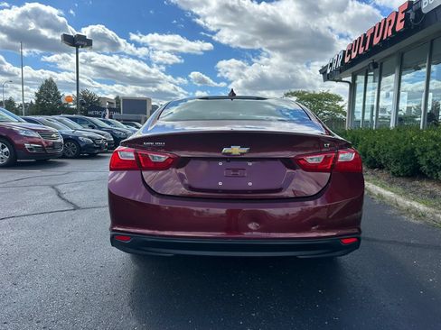 Used 2016 Chevrolet Malibu LT w/ Leather Package FWD image 5