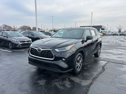 Used 2024 Toyota Highlander XLE