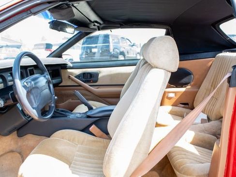 Used 1991 Pontiac Firebird Convertible image 11