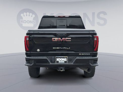 Used 2024 GMC Sierra 2500 Denali w/ Denali Reserve Package image 5