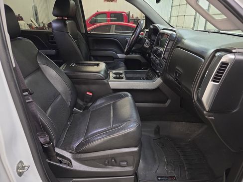 Used 2017 Chevrolet Silverado 1500 LTZ Z71 w/ Redline Edition image 52