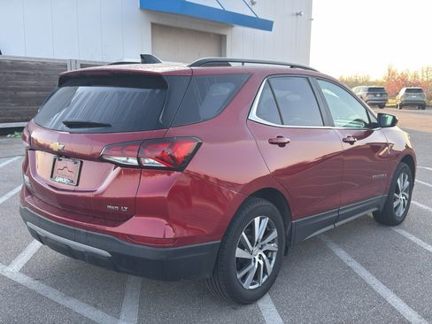 Used 2023 Chevrolet Equinox LT AWD/4WD image 5