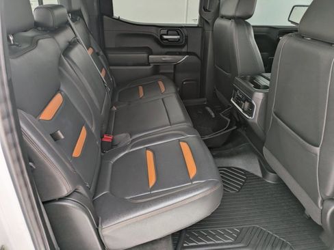 Used 2021 GMC Sierra 1500 AT4 w/ AT4 Premium Package image 18