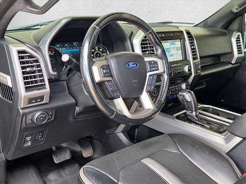 Used 2018 Ford F150 Platinum w/ Equipment Group 701A Luxury AWD/4WD image 9