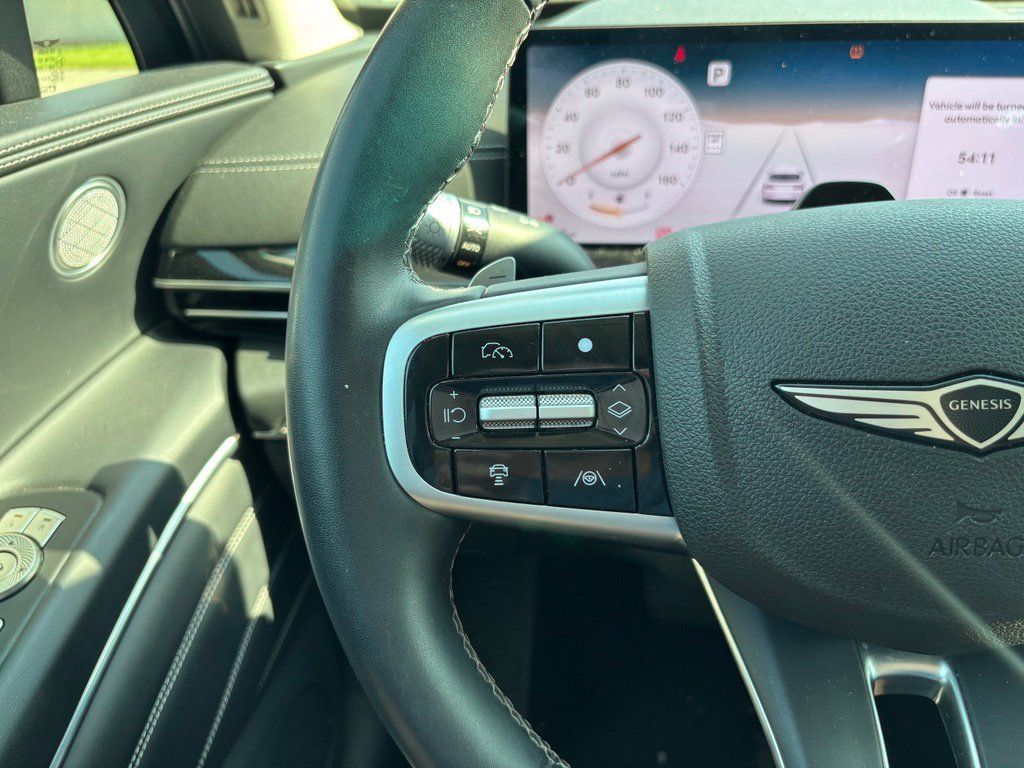 Used 2025 Genesis GV80 2.5T Standard AWD/4WD image 25