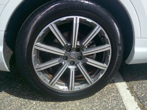 Used 2019 Audi Q7 3.0T Premium Plus w/ Premium Plus Package image 45