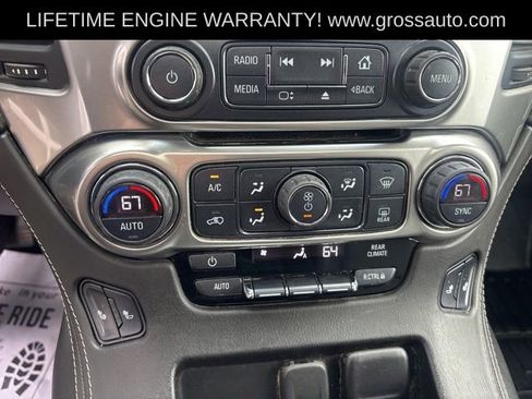 Used 2019 Chevrolet Suburban LT AWD/4WD image 19