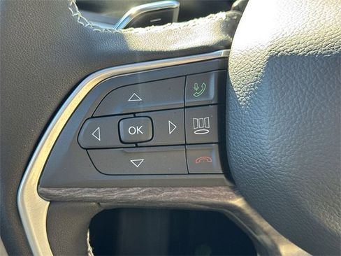 New 2025 Jeep Grand Cherokee L Limited image 26