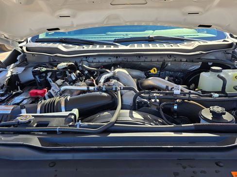 Used 2024 Ford F250 XLT image 15