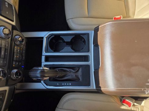 Used 2018 Ford F150 Lariat w/ Equipment Group 502A Luxury AWD/4WD image 25