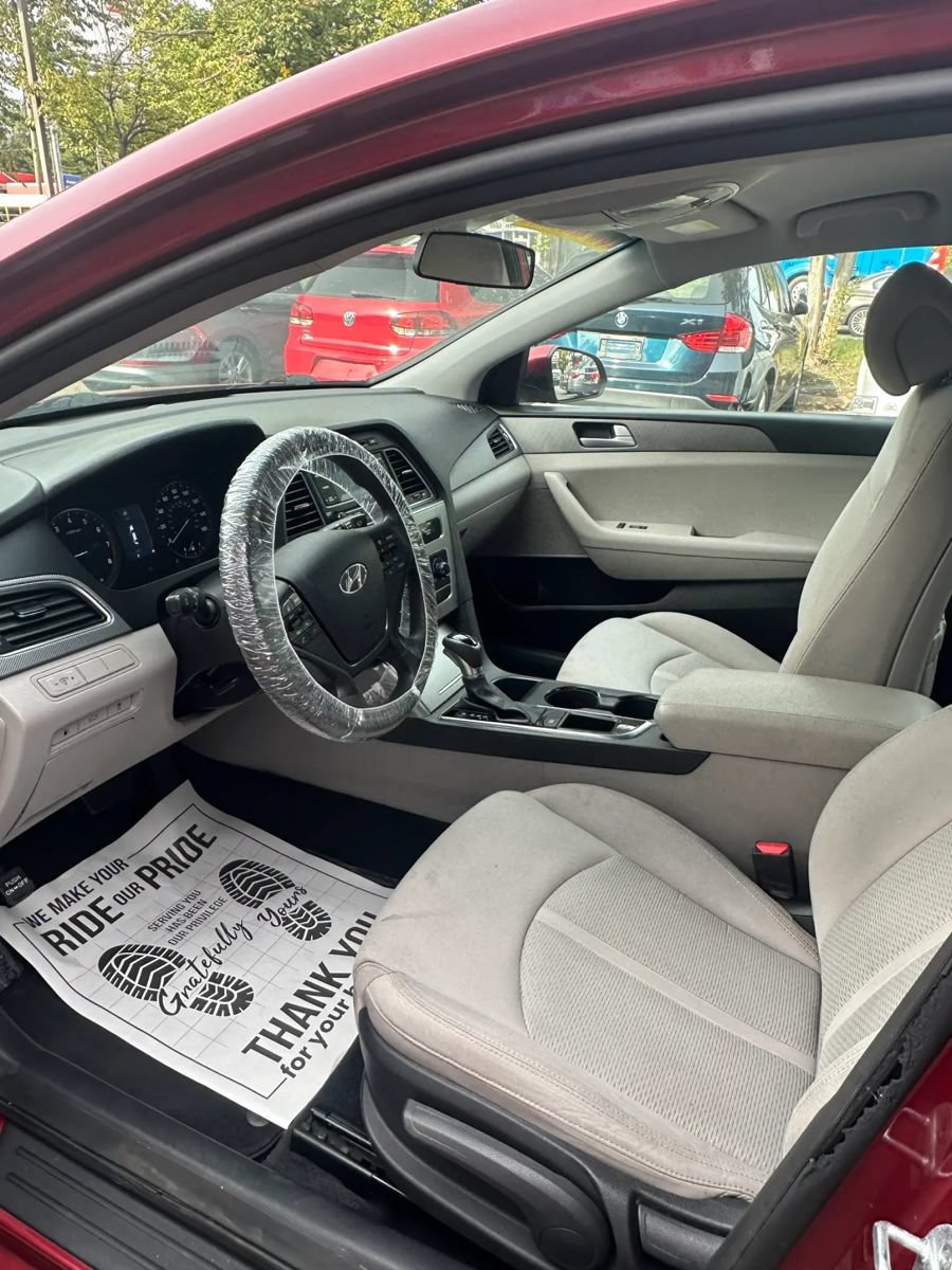 Used 2015 Hyundai Sonata SE FWD image 7