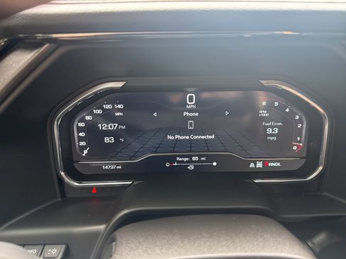 Used 2025 GMC Sierra 2500 AT4X AWD/4WD image 9
