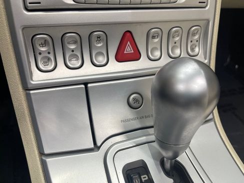 Used 2005 Chrysler Crossfire Limited RWD image 29