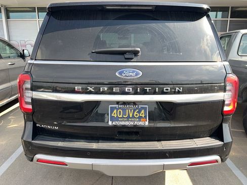Used 2024 Ford Expedition Platinum image 5